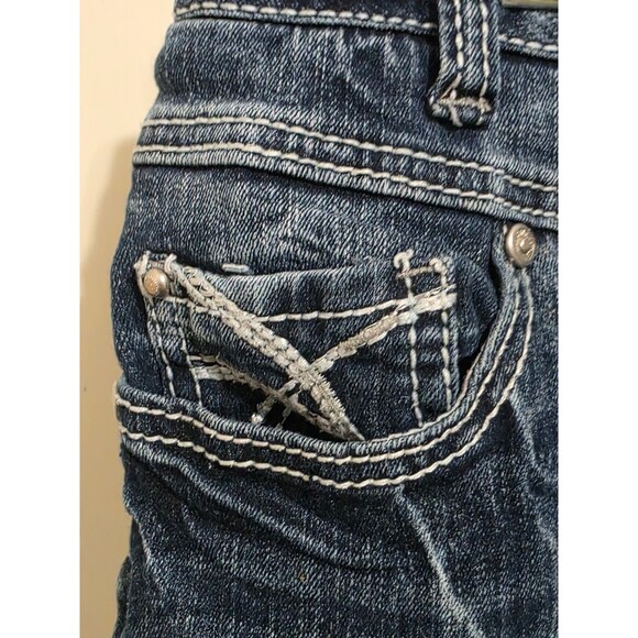 Amethyst 5 Buttons Addison Shorts Blue Junior Size 11 - Picture 4 of 7